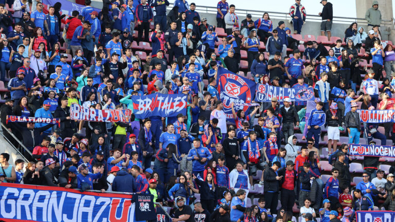 A partir del segundo semestre: Gobierno anuncia regreso de hinchada visitante para los clásicos del fútbol