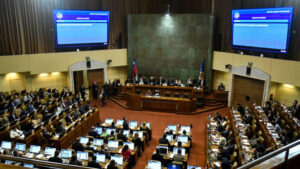 Cámara aprobó proyecto de resolución que pide al presidente Kast eliminar uso del lenguaje inclusivo en servicios públicos