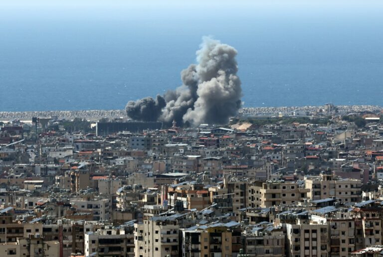 Israel y Líbano pactan alto al fuego condicionado al freno de ataques de Hezbolá