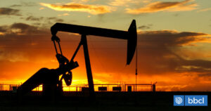 Suben los precios del petróleo antes dudas del mercado por la robustez del acuerdo entre EEUU e Irán