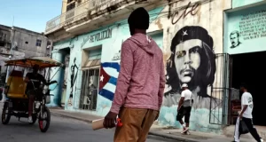 Cuba publica radical reforma económica: admite presión de EEUU, pero que son "soluciones cubanísimas"