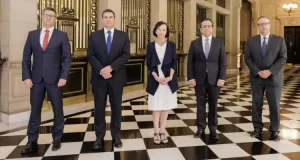 Banco Central vuelve a mantener la tasa y afirma que analizará su evolución "reunión a reunión"