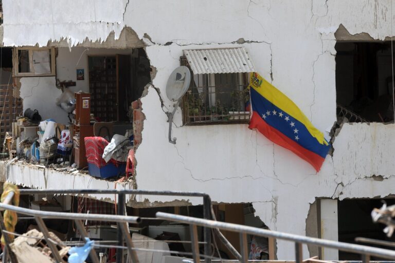 Se eleva a 4.829 la cifra de muertos por los terremotos de hace tres semanas en Venezuela