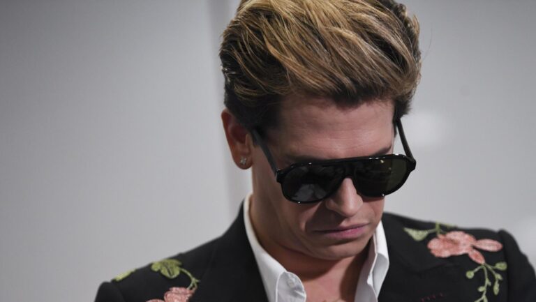 Deportan a Reino Unido al ultraderechista Milo Yiannopoulos tras ser detenido por ICE