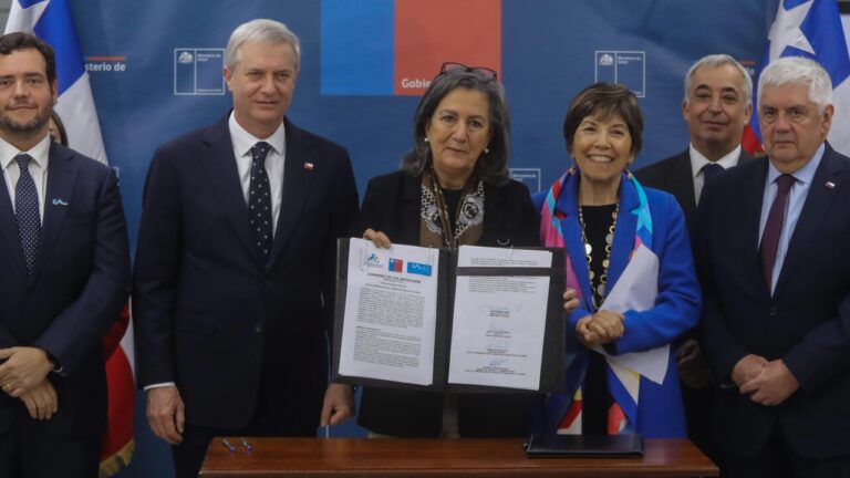 Kast destaca acuerdo entre el Minsal, Fonasa y Caja Los Andes para disminuir listas de espera: Es una “gran noticia”