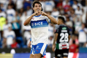 Universidad Católica vs. Estudiantes: A qué hora juegan y dónde ver en vivo por Copa Libertadores