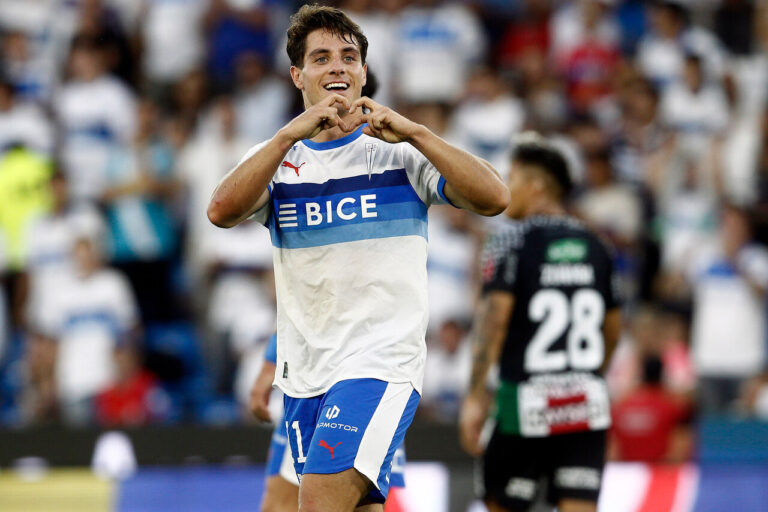 Universidad Católica vs. Estudiantes: A qué hora juegan y dónde ver en vivo por Copa Libertadores