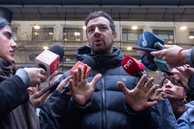 Vodanovic pide revelar cuánto recibiría cada comuna por exención de contribuciones