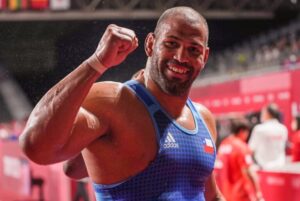 Yasmani Acosta responde a propuesta del PNL de cerrar el Ministerio del Deporte: “No es un pasatiempo”