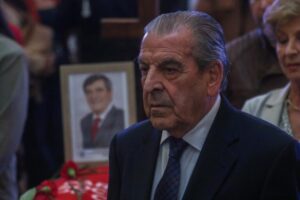 “Gran colaborador en mi gobierno” y “siempre hablaba con la verdad”: Eduardo Frei Ruiz-Tagle se despide de Camilo Escalona y valora su trayectoria política