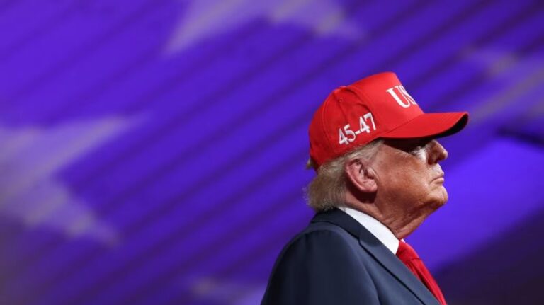 Esta es la verdadera razón por la que Trump pisa el acelerador en materia de inteligencia artificial
