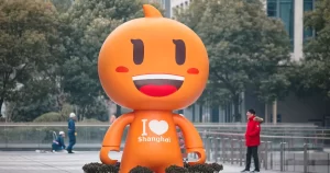 China va con todo contra EEUU en la carrera por la IA: Alibaba afirma que tiene el chip más poderoso