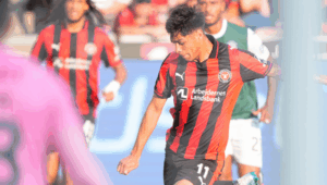 ¿Se viene fichaje? Darío Osorio no entrenó con Midtjylland en jornada clave para definir su futuro en Europa