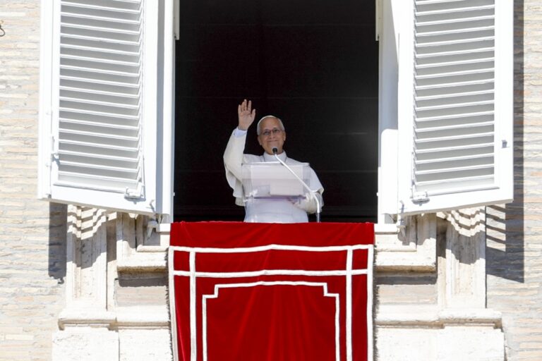 El papa León XIV será hospitalizado este martes para ser operado del nódulo en el pulmón