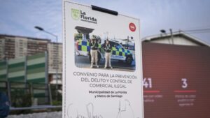 Metro y Municipalidad de La Florida suscriben convenio de seguridad para prevenir delitos, fiscalizar y coordinar operativos