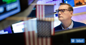 Wall Street en rojo ante nuevas subidas de los bonos del Tesoro y el petróleo